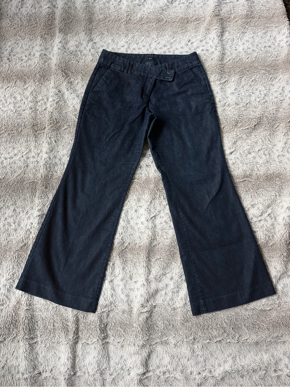 Express Black Wide-Leg Jeans with Subtle Belt Detail